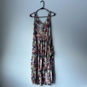 Cute vintage floral dress size S/M